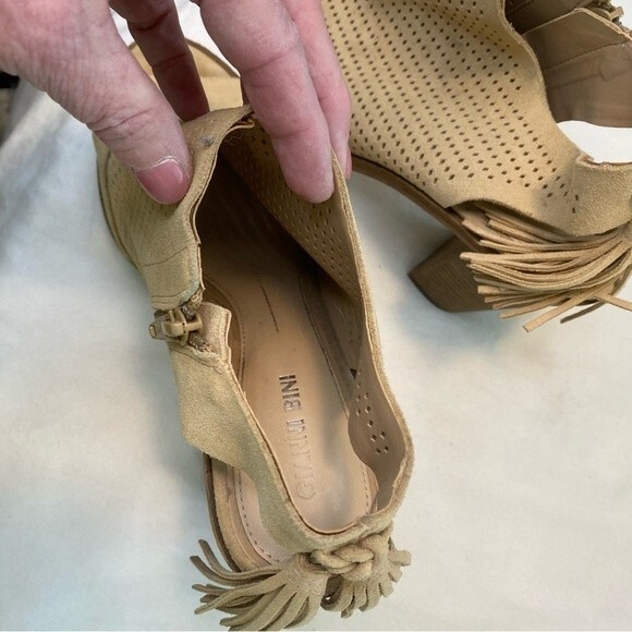 Gianni Bini Leather Suede Tan Tassel Cut Out Western Peep Toe Heel Shoe SZ 10M - Picture 11 of 14
